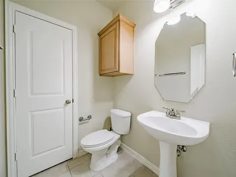 2573 Jacobson Drive Lewisville, TX 75067