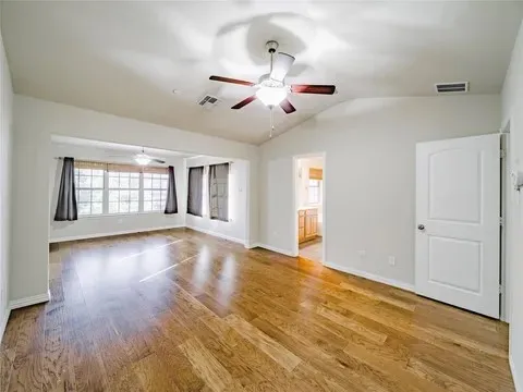 2573 Jacobson Drive Lewisville, TX 75067