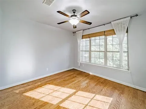 2573 Jacobson Drive Lewisville, TX 75067