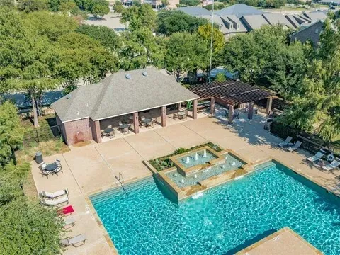 2573 Jacobson Drive Lewisville, TX 75067