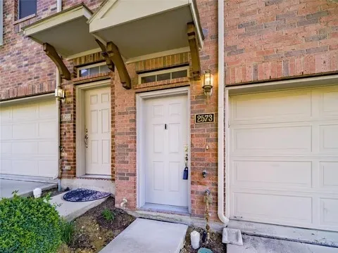2573 Jacobson Drive Lewisville, TX 75067