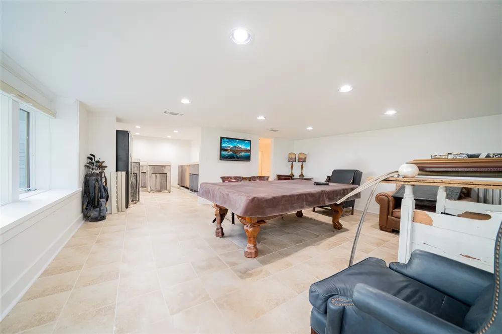 582 Windy Point Drive Mount Vernon, TX 75457