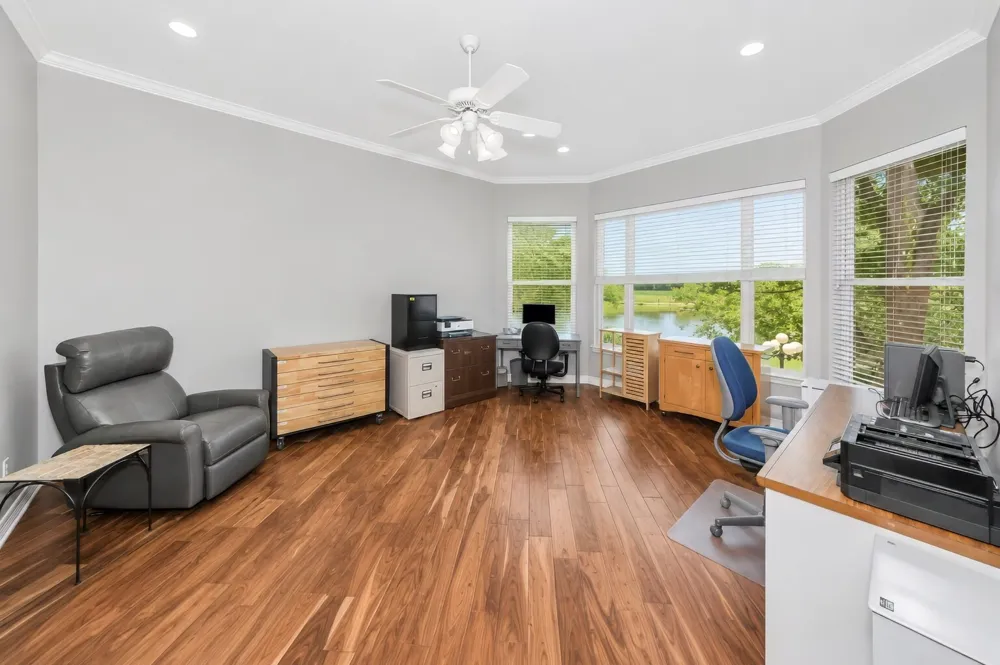5974 River Bend Drive Benbrook, TX 76132