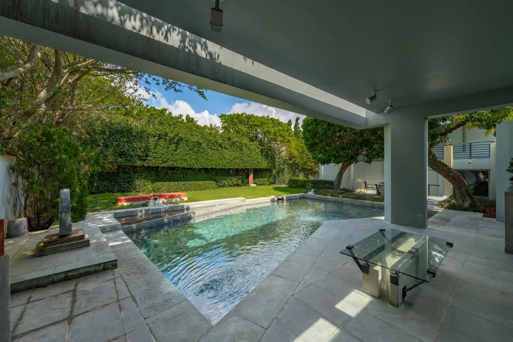 1496 Lake Way Palm Beach, FL 33480