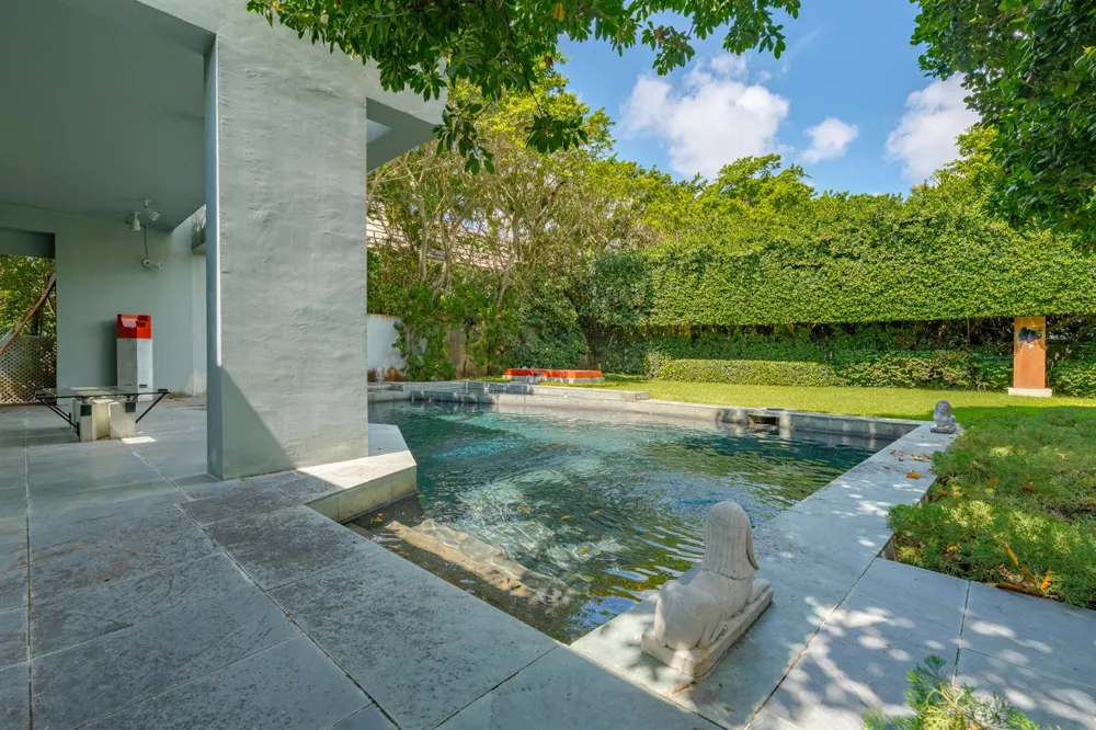 1496 Lake Way Palm Beach, FL 33480