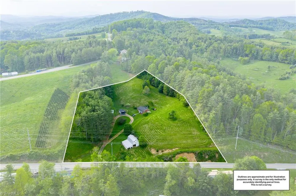 8693 NC Highway 88 E Laurel Springs, NC 28644