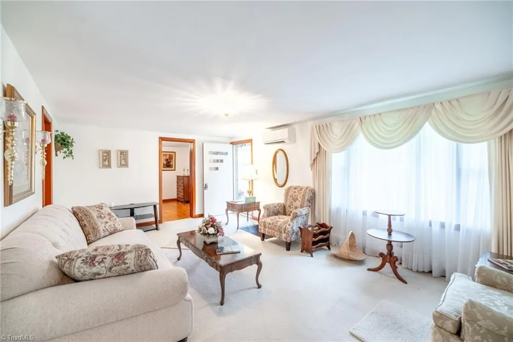 8693 NC Highway 88 E Laurel Springs, NC 28644