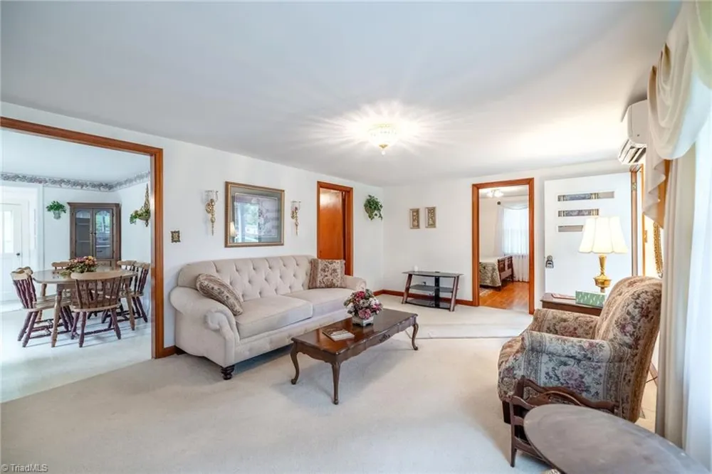 8693 NC Highway 88 E Laurel Springs, NC 28644