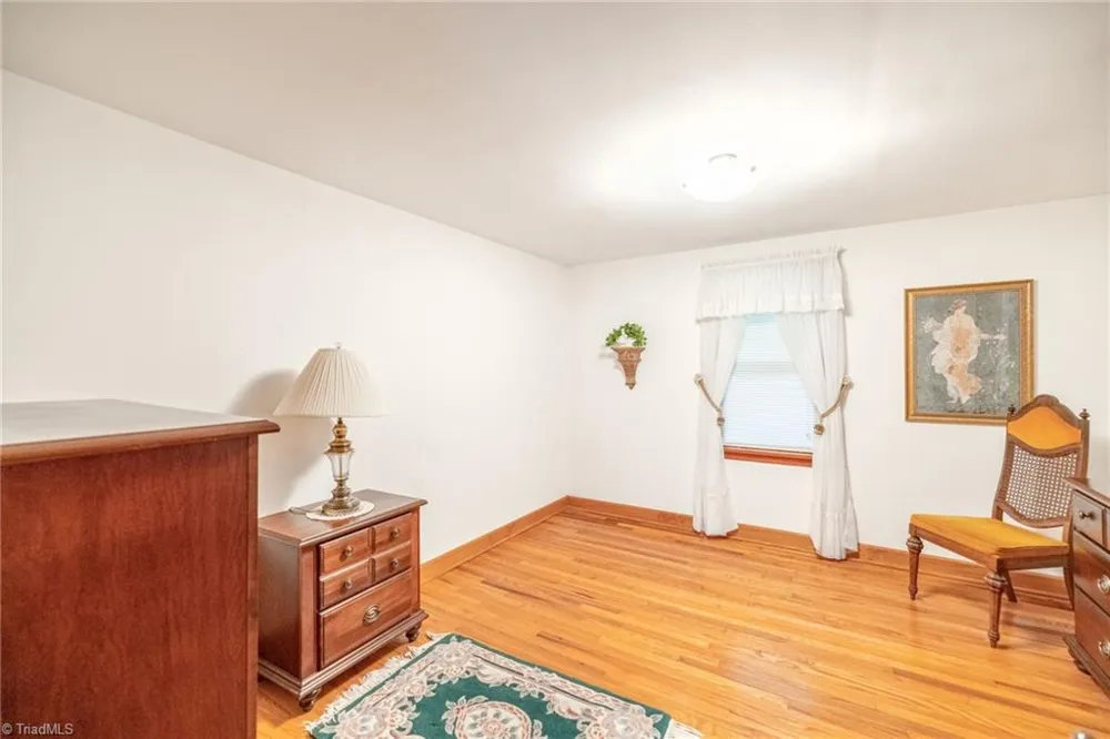 8693 NC Highway 88 E Laurel Springs, NC 28644