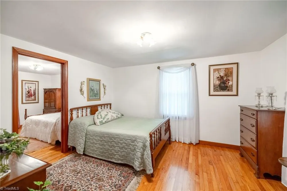 8693 NC Highway 88 E Laurel Springs, NC 28644