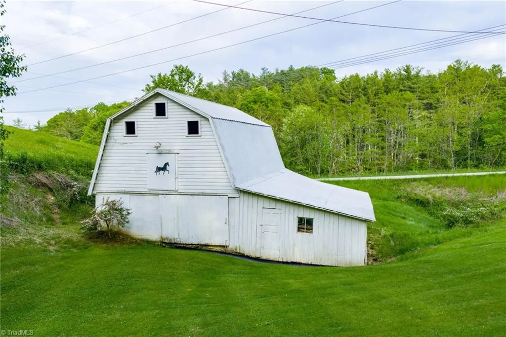 8693 NC Highway 88 E Laurel Springs, NC 28644