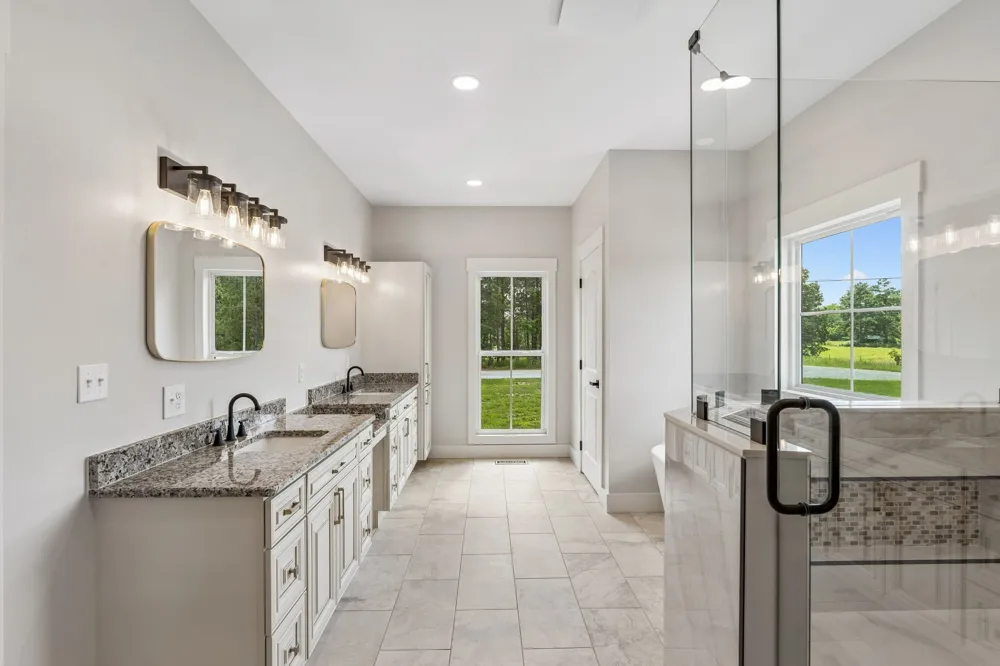 136 Summer Lake Dr Summertown, TN 38483