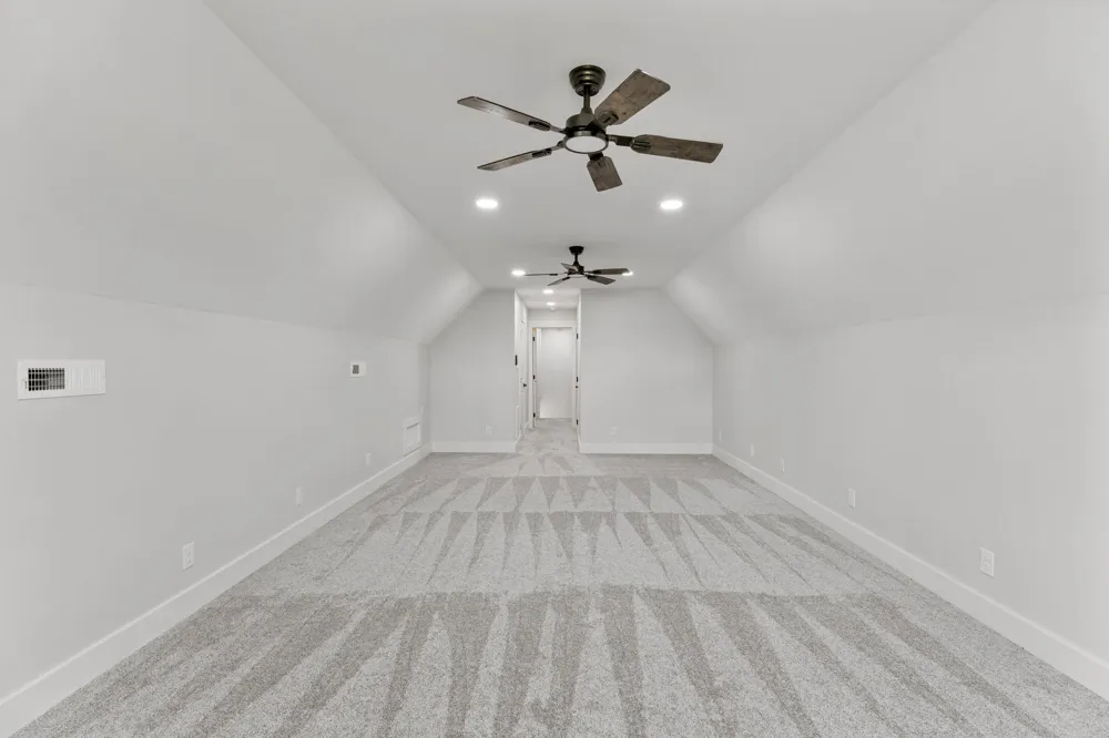 136 Summer Lake Dr Summertown, TN 38483