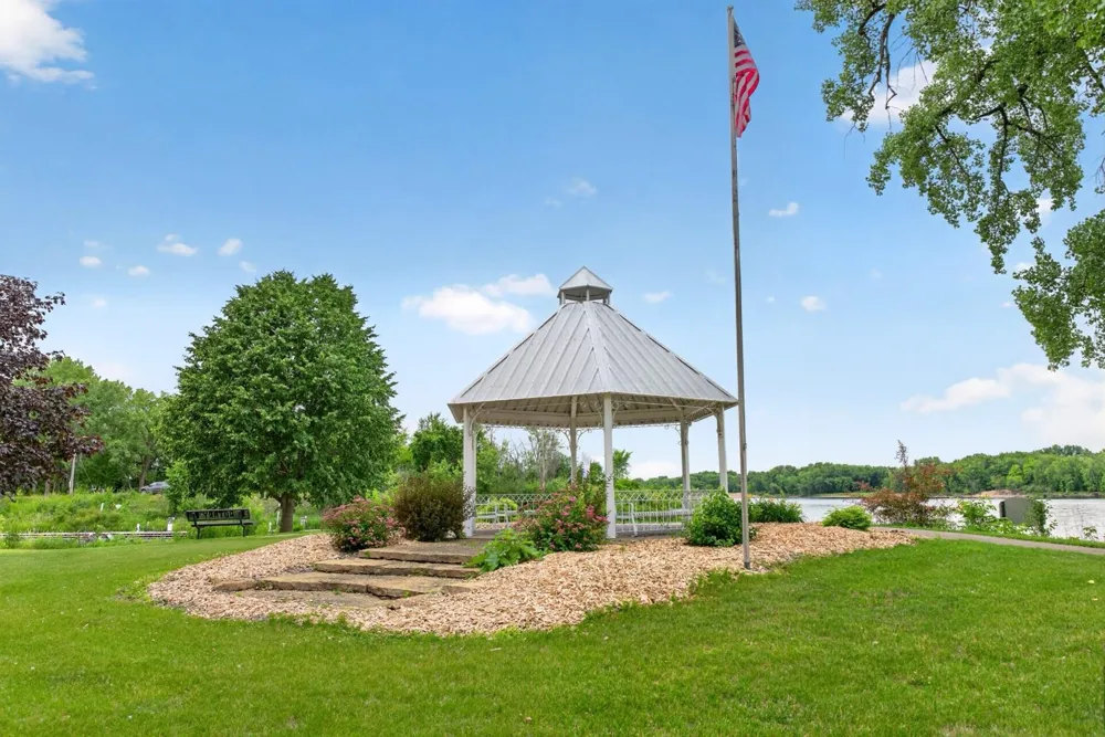 225 Lawrence Boulevard W #301 Wabasha, MN 55981