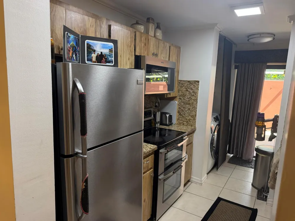 10267 GREENHOUSE ROAD #L-3 C Pembroke Pines, FL 33026