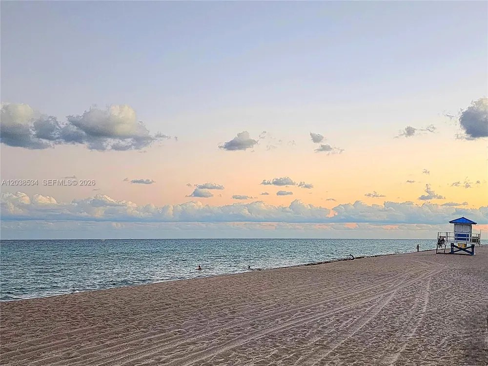 3505 S Ocean Dr #716 Hollywood, FL 33019