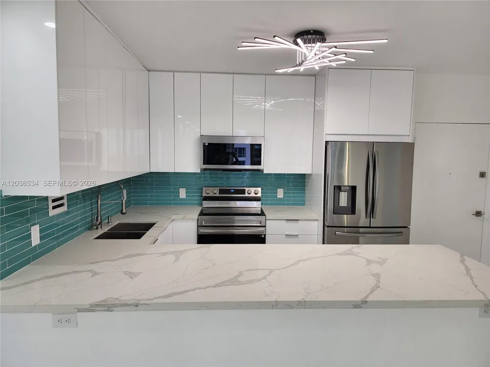 3505 S Ocean Dr #716 Hollywood, FL 33019