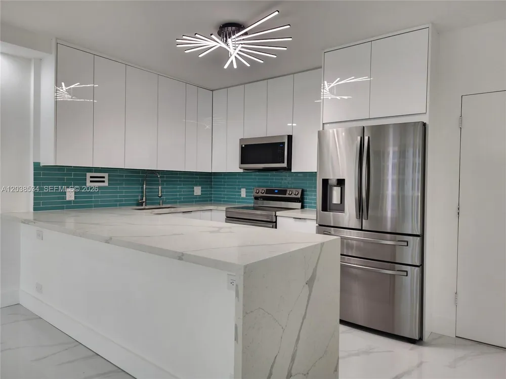 3505 S Ocean Dr #716 Hollywood, FL 33019