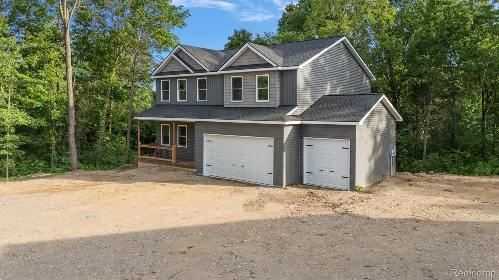 9355 Andersonville Road Springfield Charter Township, MI 48346