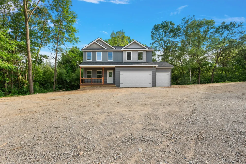 9355 Andersonville Road Springfield Charter Township, MI 48346
