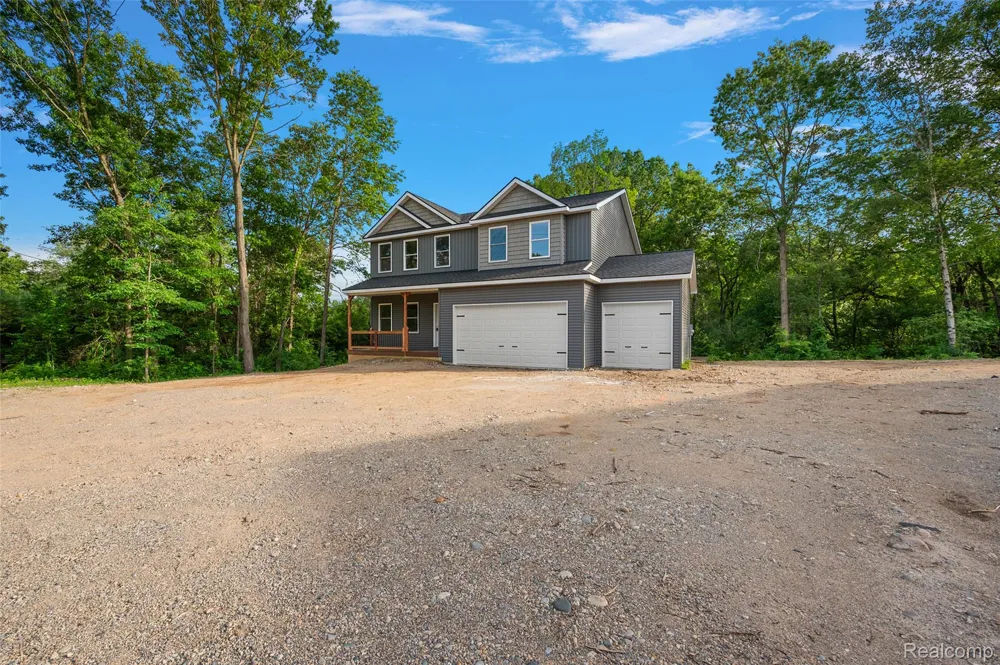 9355 Andersonville Road Springfield Charter Township, MI 48346