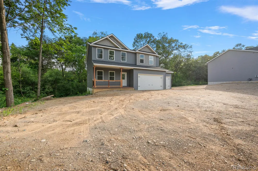 9355 Andersonville Road Springfield Charter Township, MI 48346