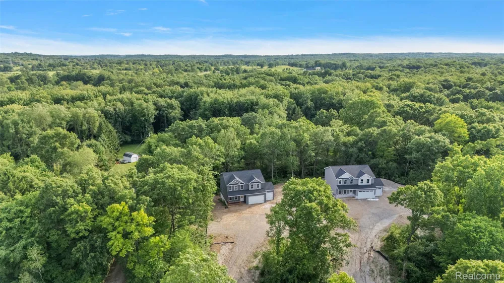 9355 Andersonville Road Springfield Charter Township, MI 48346