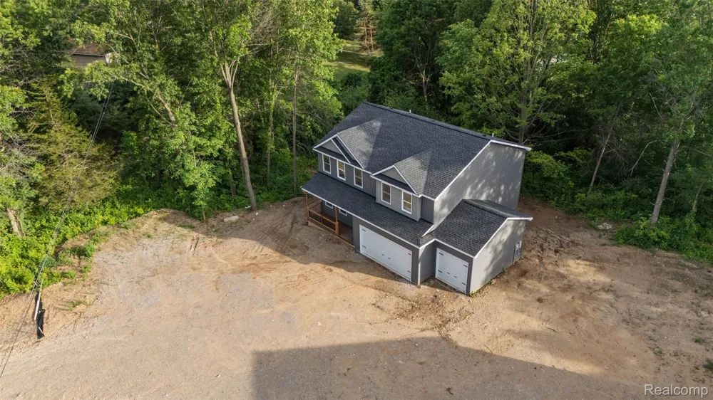 9355 Andersonville Road Springfield Charter Township, MI 48346