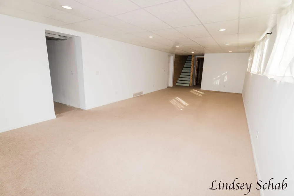 3243 Royal Oak Road Roosevelt Park City, MI 49441