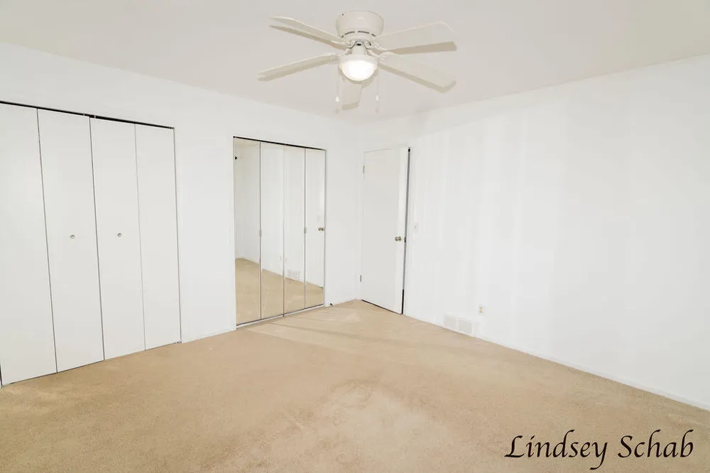 3243 Royal Oak Road Roosevelt Park City, MI 49441