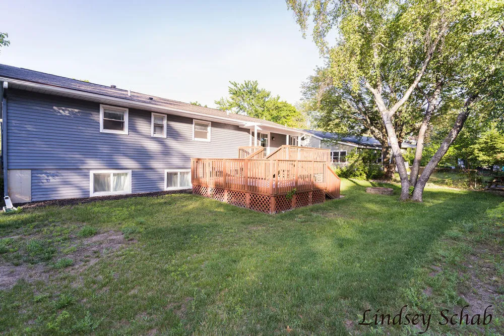 3243 Royal Oak Road Roosevelt Park City, MI 49441