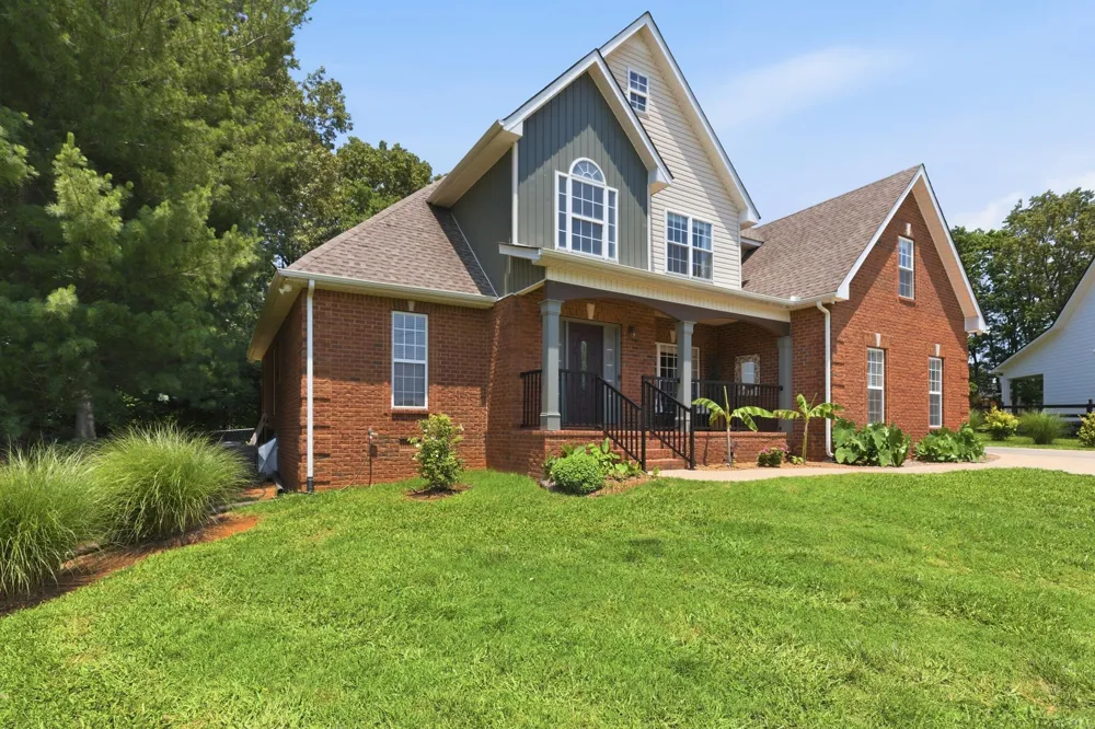 119 Macy Ct Christiana, TN 37037