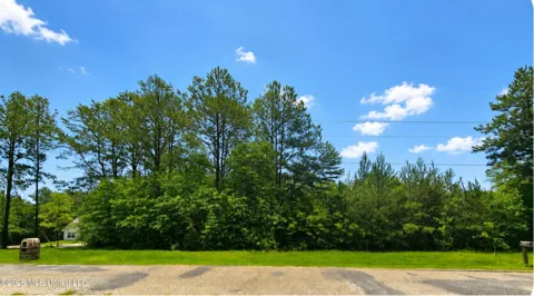 27400 E Lake Cypress Drive