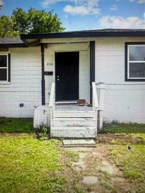202 COMMERCE STREET