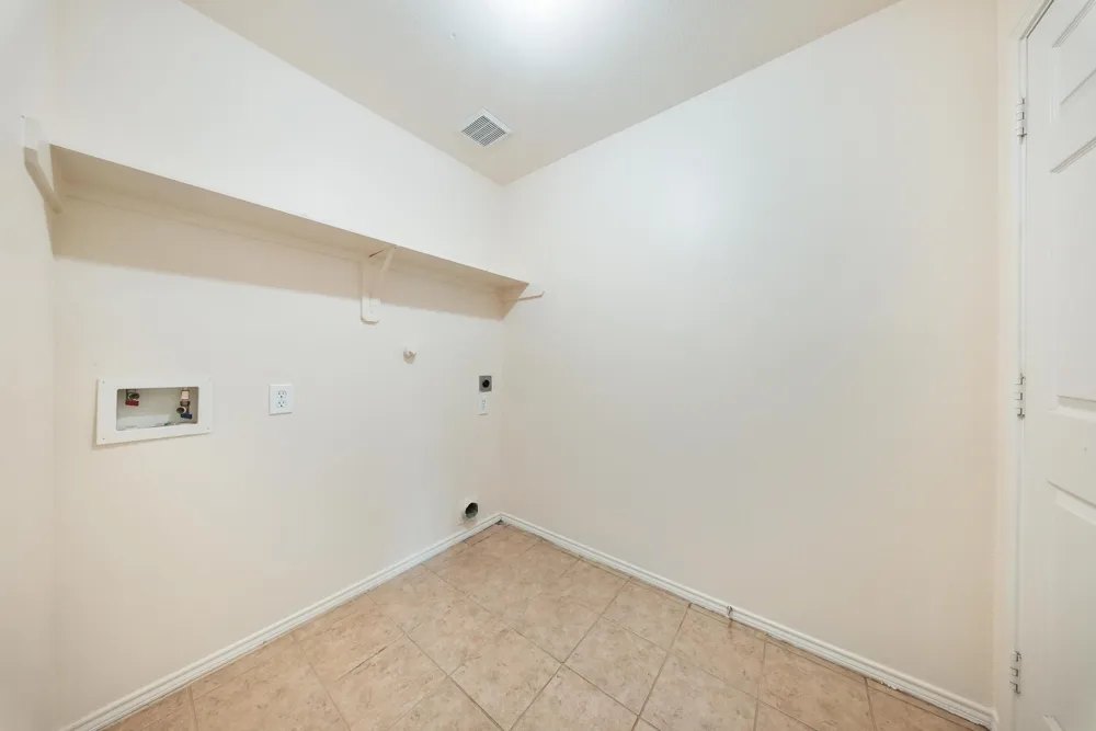 5015 Bridgecrossing Court Spring, TX 77379