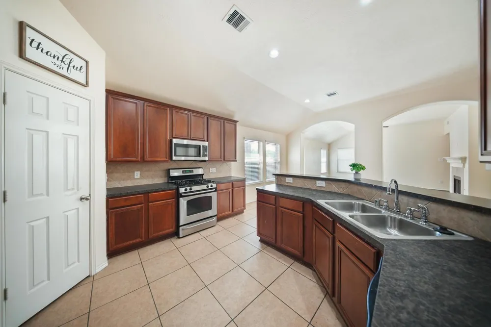 5015 Bridgecrossing Court Spring, TX 77379