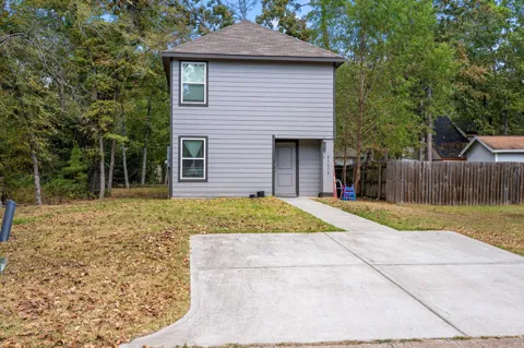 28612 Rantoul Court