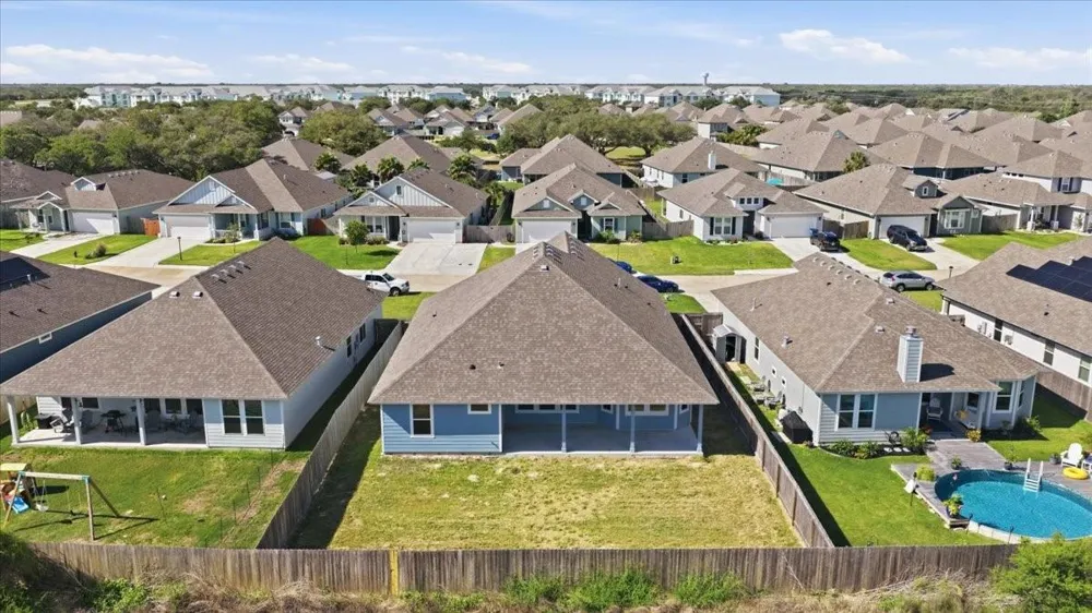157 Shady Terrace Lane Rockport, TX 78382