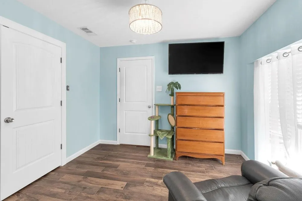 1624 Texas Avenue League City, TX 77573