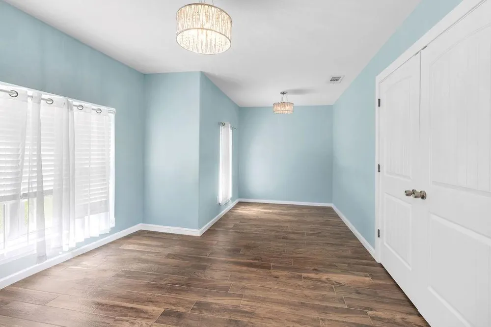 1624 Texas Avenue League City, TX 77573