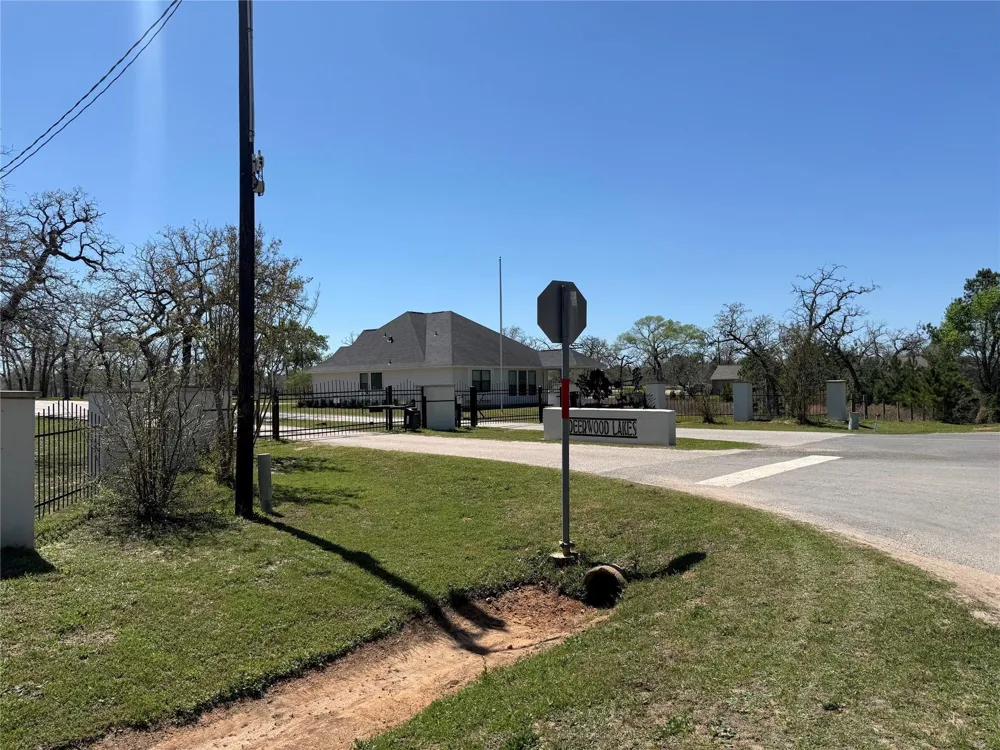26842 Eagle Drive Hempstead, TX 77445