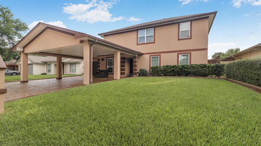 10158 Scotsbrook Drive Houston, TX 77038