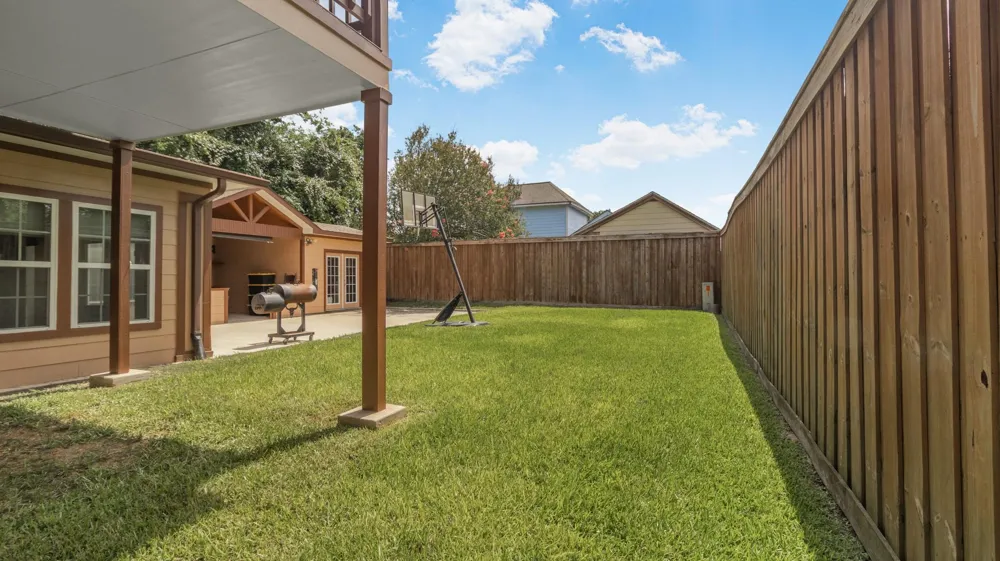 10158 Scotsbrook Drive Houston, TX 77038