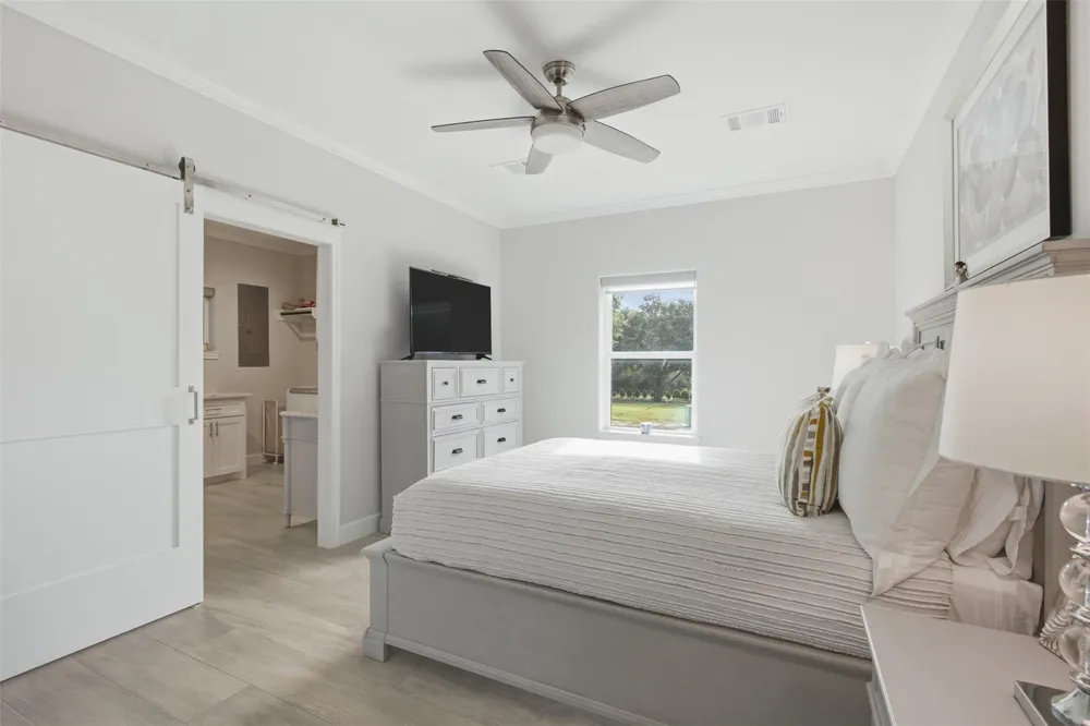 33952 Joseph Road Waller, TX 77484