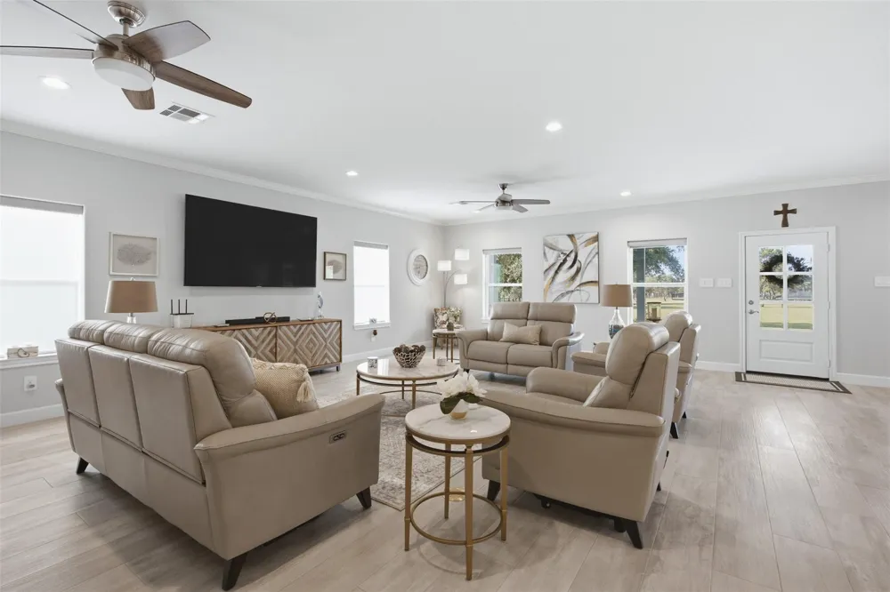 33952 Joseph Road Waller, TX 77484