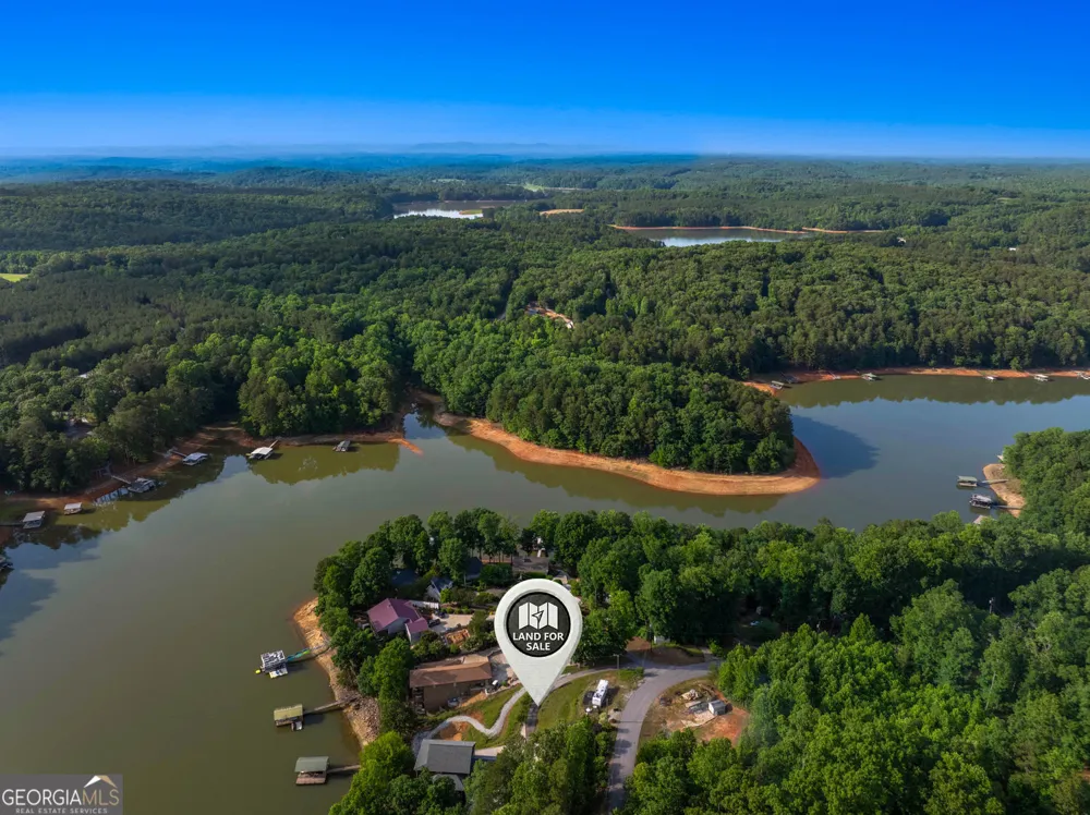 18 Water Course WAY Martin, GA 30557