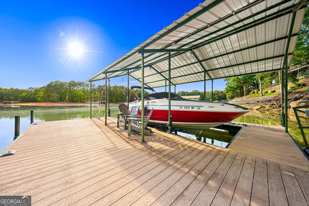 18 Water Course WAY Martin, GA 30557
