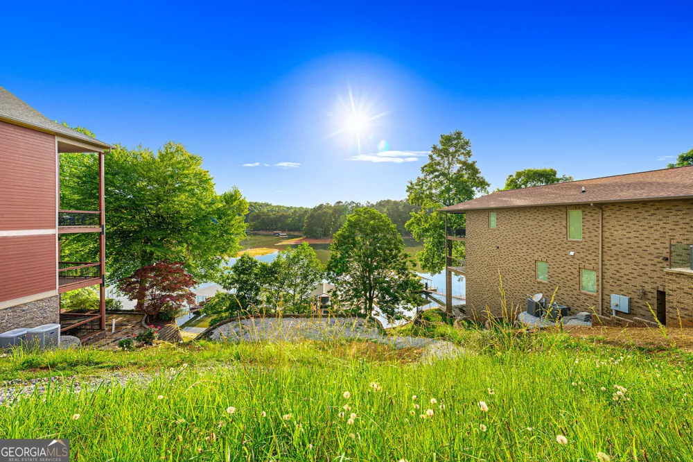 18 Water Course WAY Martin, GA 30557
