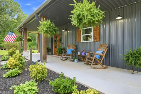 76 Avery RD