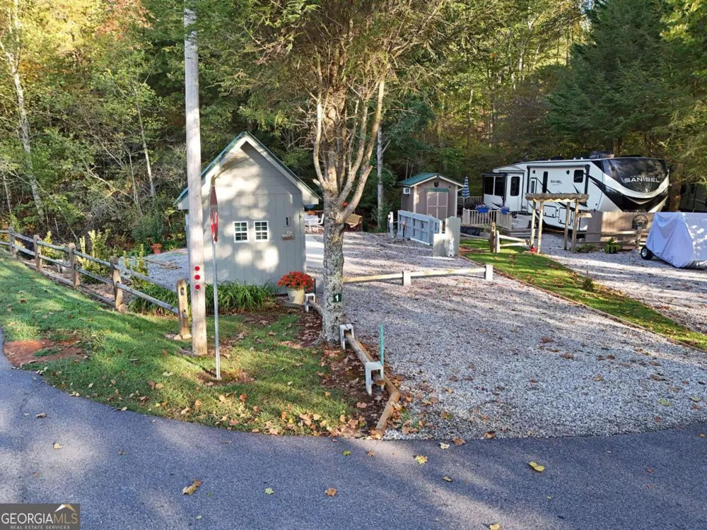 13 Choestoe Valley CIR Blairsville, GA 30512